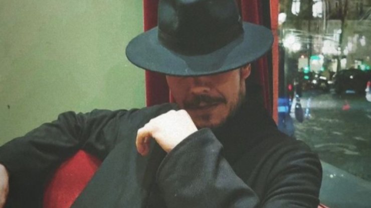 Έλληνας ηθοποιός εξομολογείται: "Όταν πρωτοείδα τον γιο μου, δεν ένιωσα τίποτα"