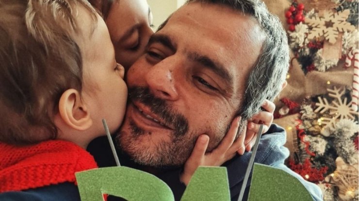 Γιώργος Ρούσσος: Έκλεισε τα 45 αγκαλιά με τα παιδάκια του! [εικόνες]