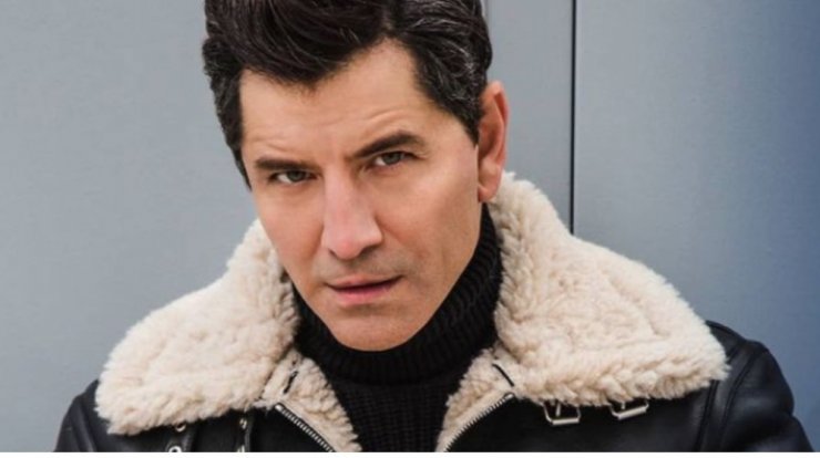 Σάκης Ρουβάς: “Εγώ τον Δημήτρη Λιγνάδη τον αγάπησα -  Όταν έσκασε αυτή η βόμβα, έπεσα από τα σύννεφα" [εικόνα & βίντεο]