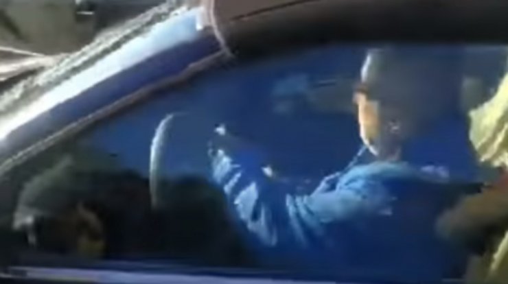 Στάθης Παναγιωτόπουλος: Έφυγε από το σπίτι του και πάει να παραδοθεί στην αστυνομία [βίντεο]