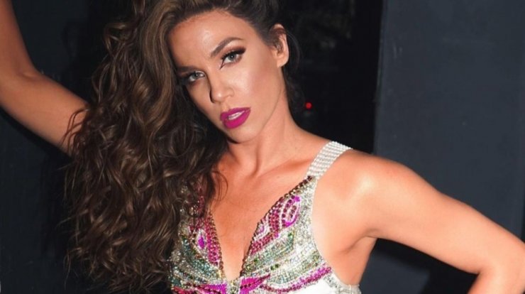 Κατερίνα Στικούδη: Φιγουράρει στην κεντρική σελίδα της Viber [εικόνες]