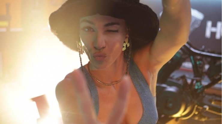 Ήβη Αδάμου: "Χθες είχα δύο λόγους να γιορτάσω και να συνεχίζω να γιορτάζω" [εικόνα]