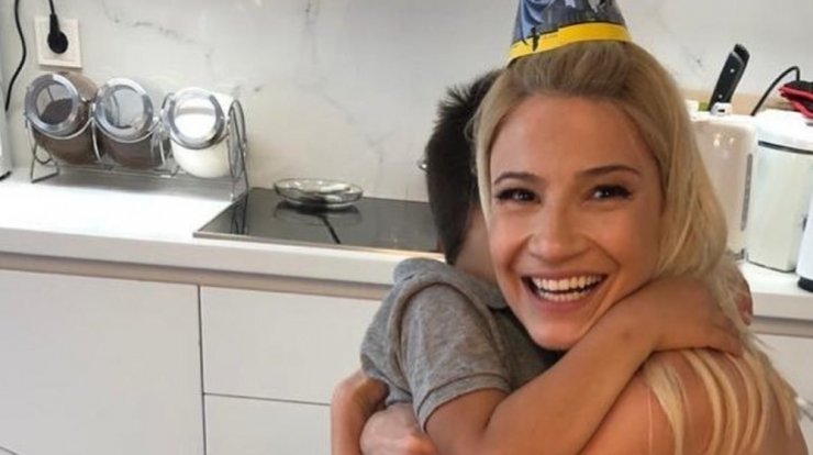 Φαίη Σκορδά: Το τρυφερό στιγμιότυπο με αφορμή τα γενέθλια του γιου της [βίντεο]