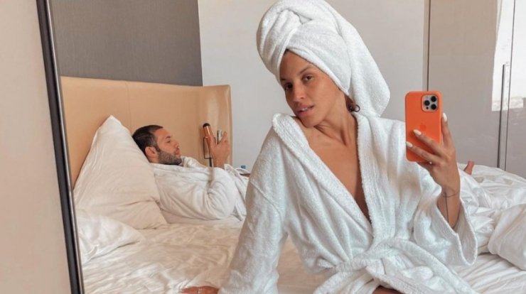 Κάλια Ελευθερίου - Theo Δημητρίου: Οι πρώτες κοινές δηλώσεις του ζευγαριού on camera [βίντεο]