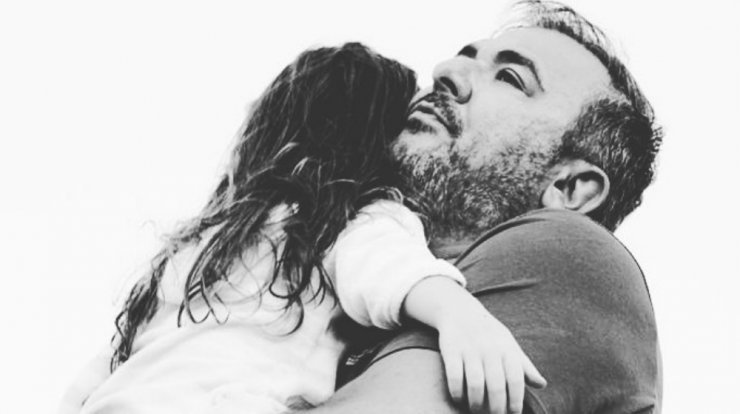 Αντώνης Ρέμος: Η σπάνια οικογενειακή εικόνα που ανήρτησε για τα γενέθλια της κόρης του