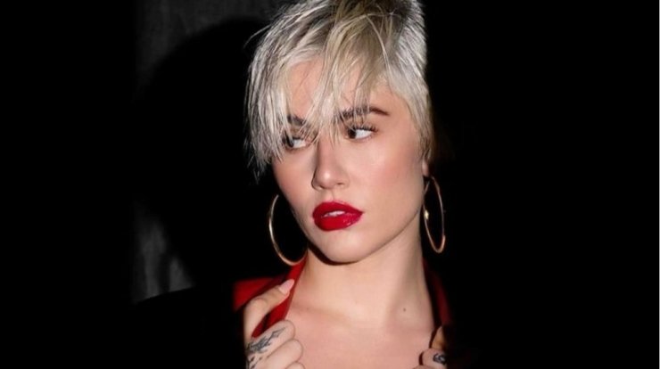 Έλενα Τσαγκρινού: Σε αυτή την εξωτερική αλλαγή προχώρησε μετά τον χωρισμό της με τον Mike [βίντεο]