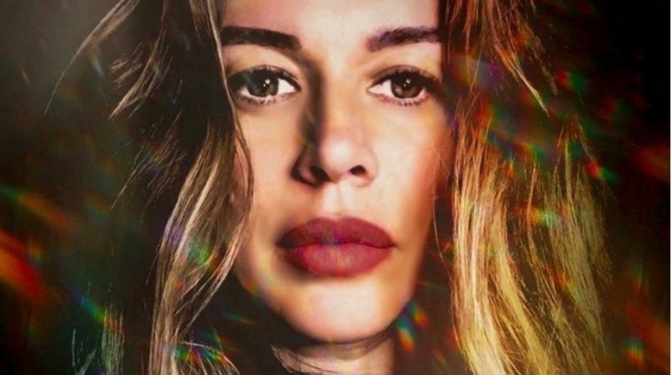 Όλες οι συγκλονιστικές λεπτομέρειες που αναφέρει πρώτη φορά η Έρρικα Πρεζεράκου για το ατύχημά της [βίντεο]