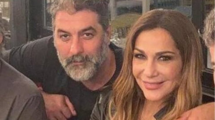 Δέσποινα Βανδή: Η εικόνα που δημοσίευσε στο instagram αγκαλιά με τον Βασίλη Μπισμπίκη