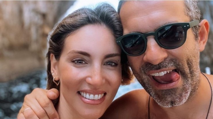 Αθηνά Οικονομάκου: Γιορτάζει την επέτειο γάμου της με τον σύζυγό της [εικόνα]