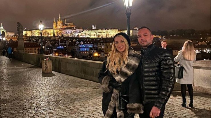 Σπυροπούλου - Σταθοκωστόπουλος: Μαγευτικό ταξίδι για δυο στην Πράγα [εικόνες]