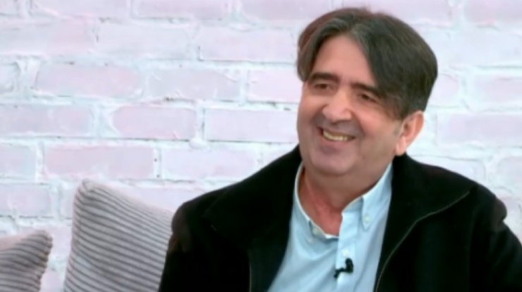 Γιώργος Τσιάκκας: H γλυκιά εικόνα που δημοσίευσε παρέα με την μητέρα του 