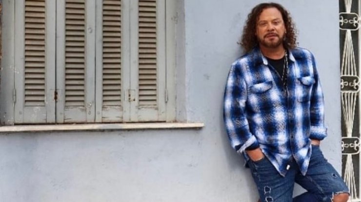 Χρήστος Δάντης: Έτσι απαντά σε όσους τον θέλουν να νοσηλεύεται μετά τη διάγνωση του με κορωνοϊό [βίντεο]