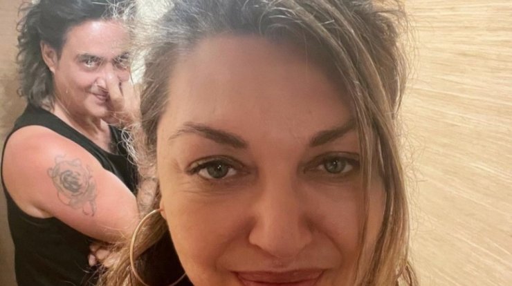 Καίτη Γαρμπή σε Διονύση Σχοινά: "Εύχομαι να μην αλλάξεις ποτέ" [εικόνα]