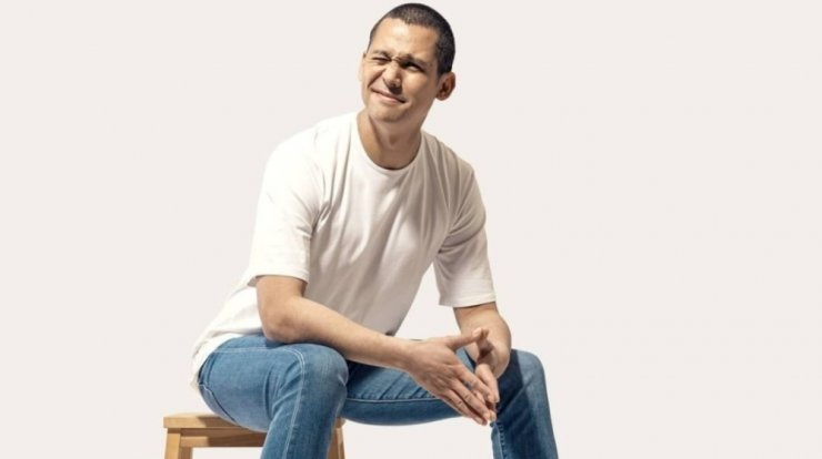 Σωτήρης Κοντιζάς: Δείτε τον να παίζει πιάνο μαζί με τα παιδιά του [εικόνες]