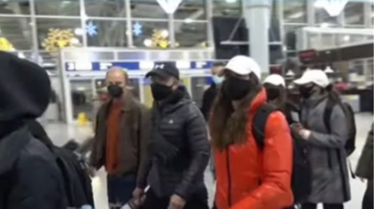 "Survivor": Αναχώρησαν για Άγιο Δομίνικο οι φετινοί Μαχητές [βίντεο]