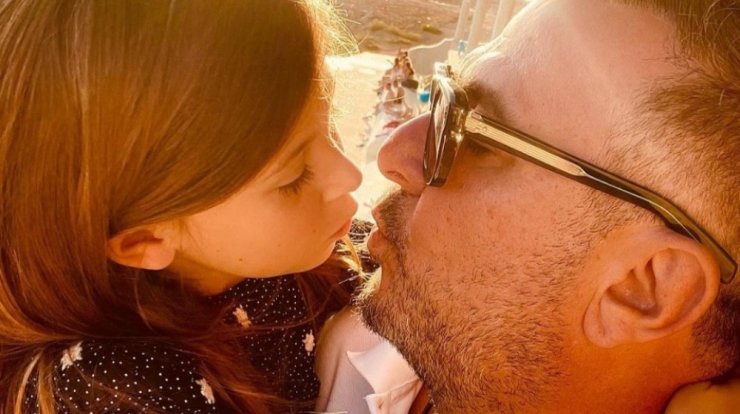 Αντώνης Ρέμος: Το μεγαλύτερο όνειρό του το οποίο αφορά την κόρη του, Ελένη [βίντεο]