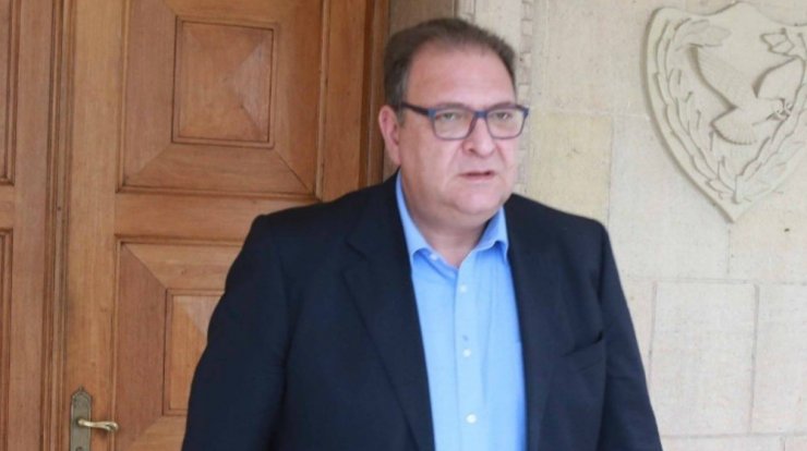 Βίκτωρας Παπαδόπουλος: Η συγκινητική ανάρτηση για τον γιο του ο οποίος αποχαιρετά το νοσοκομείο [εικόνες]