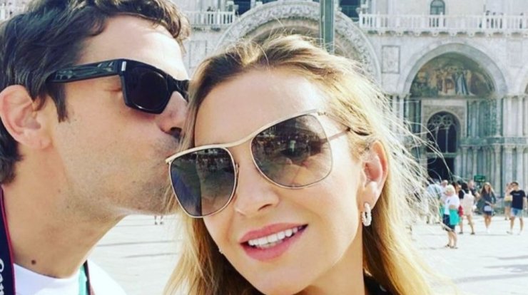 Αποστόλης Τότσικας για Ρούλα Ρέβη: "Ήταν σωτήρας στη ζωή μου, με έσωσε"