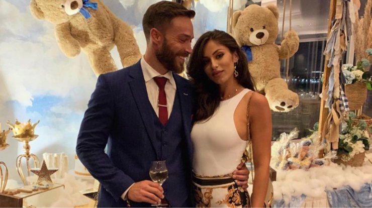 Στέφανος Μιχαήλ -Νάταλι Κάτερ: Έτσι περνάνε τα βράδια της καραντίνας [βίντεο]