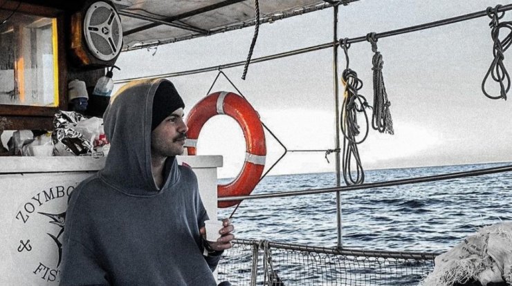 Άγγελος Λάτσιος: Πήγε το κορίτσι του για ψάρεμα [εικόνες]