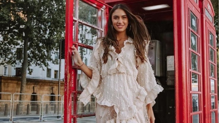 Άννα Πρέλεβιτς: Τα δημόσια φιλιά και αγκαλιές μαζί με τον αδερφό της Δούκισσας Νομικού [βίντεο]