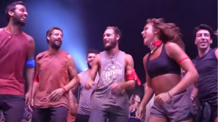 "Survivor": Οι δυο ομάδες ξεφάντωσαν στο τούρκικο πάρτι ένωσης [βίντεο]