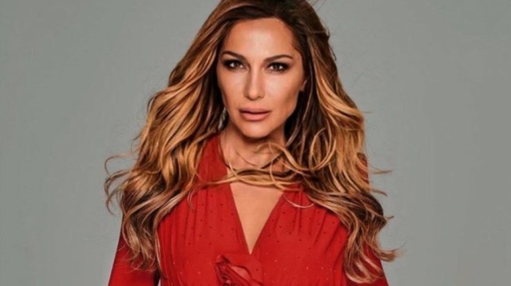 Δέσποινα Βανδή: Έτσι απάντησε δημόσια για τον γάμο με τον Βασίλη Μπισμπίκη [βίντεο]