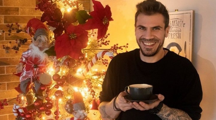 Άκης Πετρετζίκης: "Η κόρη μου είναι η πιο όμορφη γυναίκα στον κόσμο"