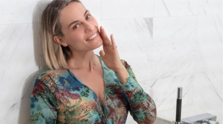 Ελεονώρα Μελέτη: Τα έβαλε δημόσια με την Madonna - " Ποιον κοροϊδεύει;" [εικόνα]