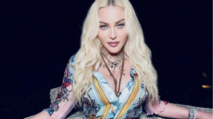 Madonna: Πόζαρε με όλα της τα παιδιά στην πιο κλασική οικογενειακή φωτογραφία που τους έχουμε δει [εικόνα]