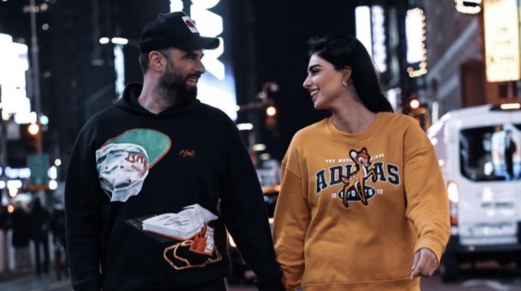 Γιώργος Παπαδόπουλος - Γαλάτεια Βασιλειάδη: Ο γιος τους, Ιορδάνης, περπάτησε και επίσημα [βίντεο]