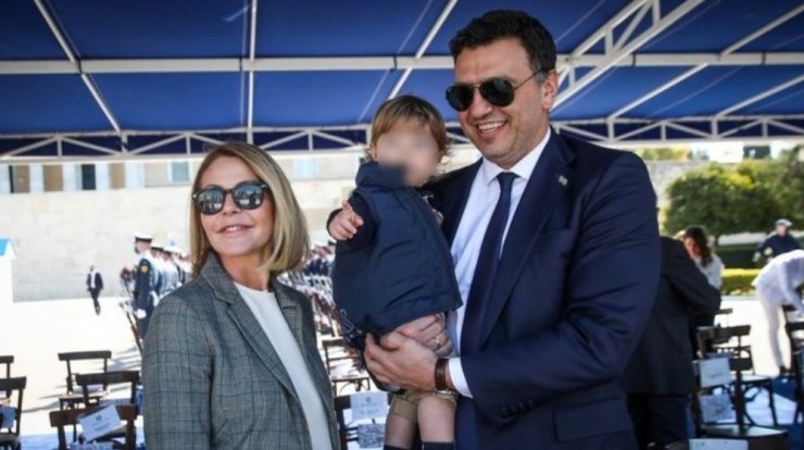 Βασίλης Κικίλιας: Η απόφαση να αποκτήσουν παιδί με την Τζένη Μπαλατσινού και η συγκίνηση του [βίντεο]