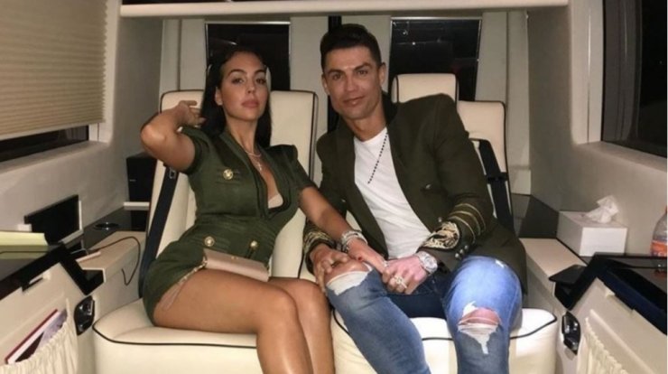 Georgina Rodríguez: "Ο Cristiano μου άλλαξε τη ζωή, έμενα σε..." [βίντεο]