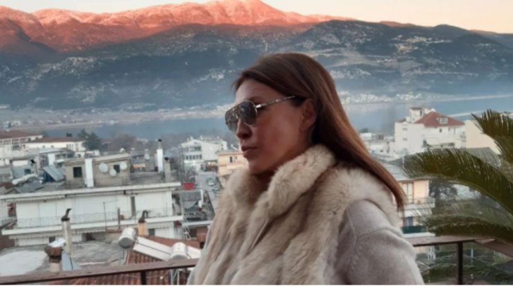 Βάνα Μπάρμπα: "Θα ήθελα να πάω στα σύνορα Πολωνίας - Ουκρανίας για να βοηθήσω εθελοντικά και θα το κάνω"