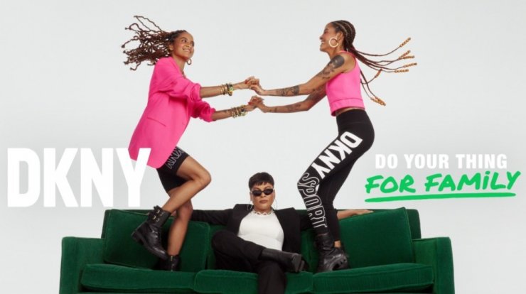 Η DKNY εκτυλίσσει την καμπάνια της DO YOUR THING