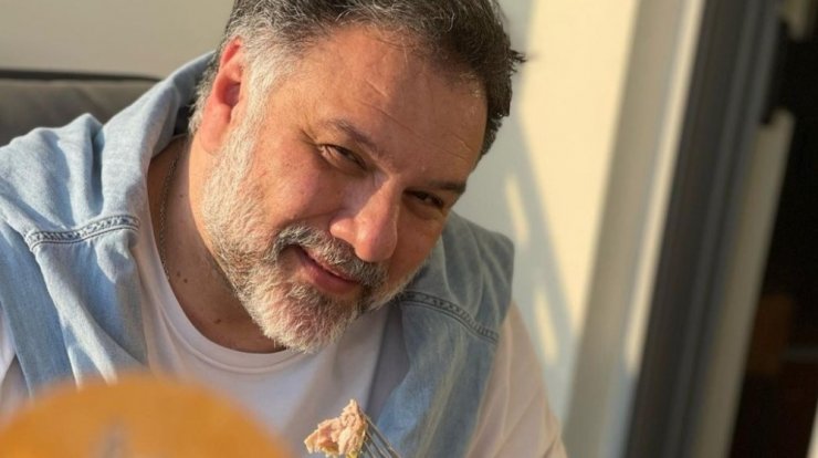 Γρηγόρης Αρναούτογλου: Τρολάρει απίστευτα τον εαυτό του με το βάρος που έχασε μέχρι στιγμής [εικόνα]