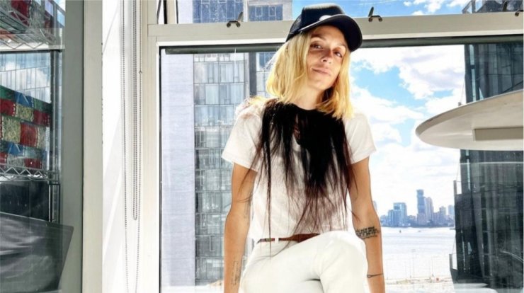 Σοφία Καρβέλα: Σχολιάστηκε για την εμφάνιση της στο instagram και απάντησε με χιούμορ [εικόνες]