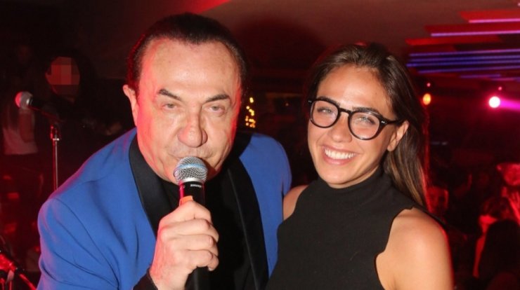 Λευτέρης Πανταζής: "Έμαθα τελευταίος για τον γάμο της κόρης μου"