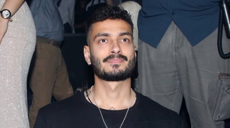 Σάββας Γκέντσογλου: To παθιασμένο φιλί στη νέα του σύντροφο [εικόνα]