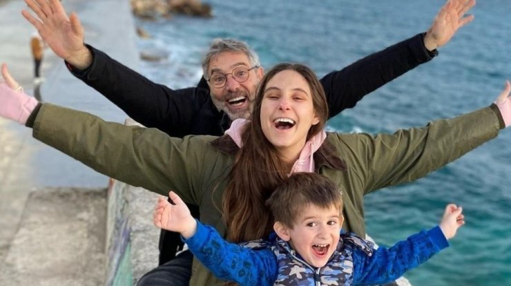 Θοδωρής Αθερίδης: Όσα είπε πρώτη φορά για τη γέννηση του δεύτερου εγγονού του [βίντεο]