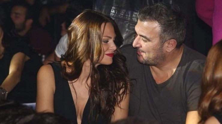 Υβόννη Μπόσνιακ: Ποζάρει αγκαλιά με τον Αντώνη Ρέμο σε ένα χαλαρό καλοκαιρινό τους στιγμιότυπο [εικόνα]