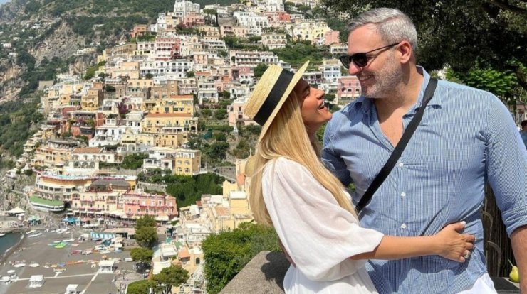 Έφη Παπαϊωάννου: Το βίντεο από το πάρτι γενεθλίων του συντρόφου της, Μαξ Τρίγκα 