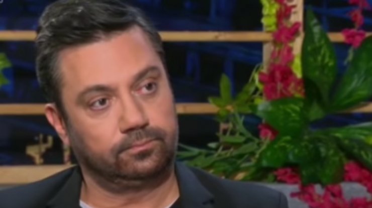 Γιώργος Θεοφάνους: Ο καυγάς με τον Νίκο Καρβέλα και η Άννα Βίσση που στάθηκε αφορμή [βίντεο]