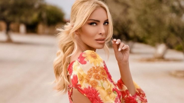 Η Κατερίνα Καινούργιου απαντά: Ποιος ήταν ο μελαχρινός νεαρός που της χρέωναν ως σχέση; [βίντεο]