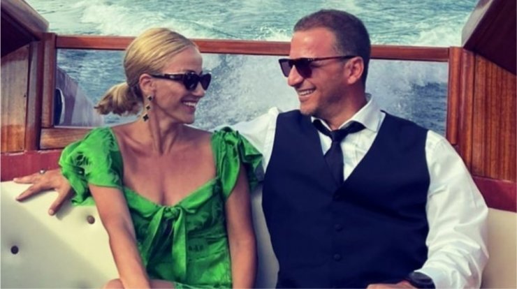 Χρύσανθος Τσουρούλλης: Οι γενέθλιες ευχές στη "βασίλισσα της καρδιάς του" [εικόνα]