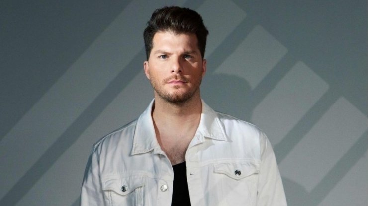 Γονατιστός έκανε πρόταση γάμου ο Γιώρκας: "Αν μου έλεγε όχι θα την πέταγα στον γκρεμό"