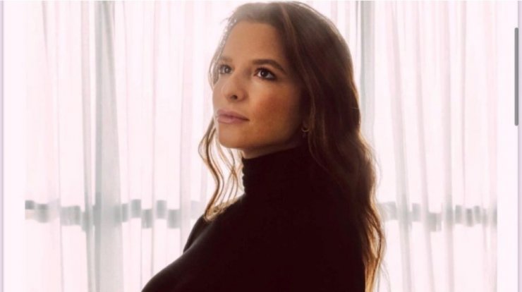 Εριέττα Κούρκουλου: Θηλάζει τον γιο της και μοιράζεται το πως είναι πλέον η ζωή της [εικόνες]