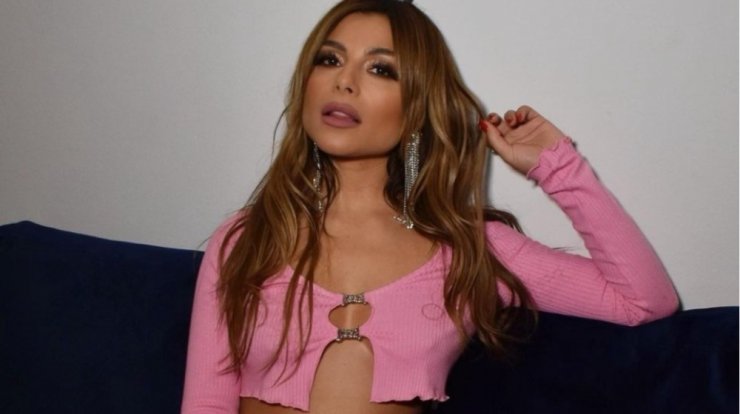 Ελευθερία Ελευθερίου: Φωτογραφίζεται σε χαμάμ στην Κωνσταντινούπολη και "ανάβει" φωτιές! [εικόνες]