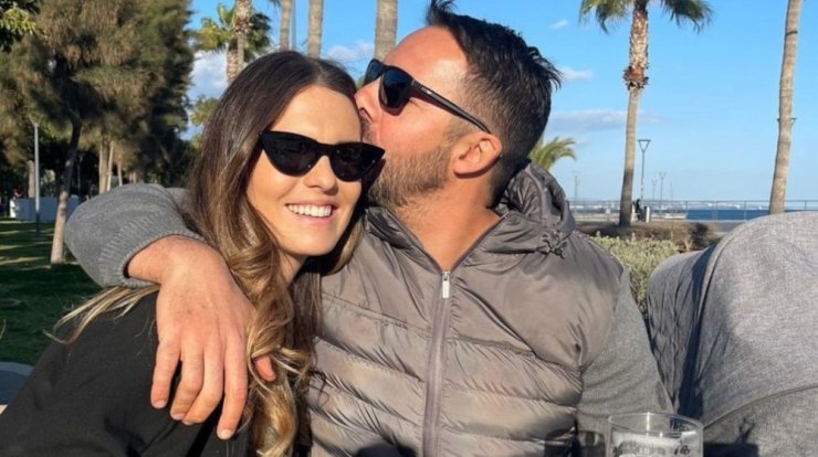 Κρίστη Αγαπίου: Ο σύζυγός της επιμελείται το hair look της και αυτός είναι ο λόγος [βίντεο]