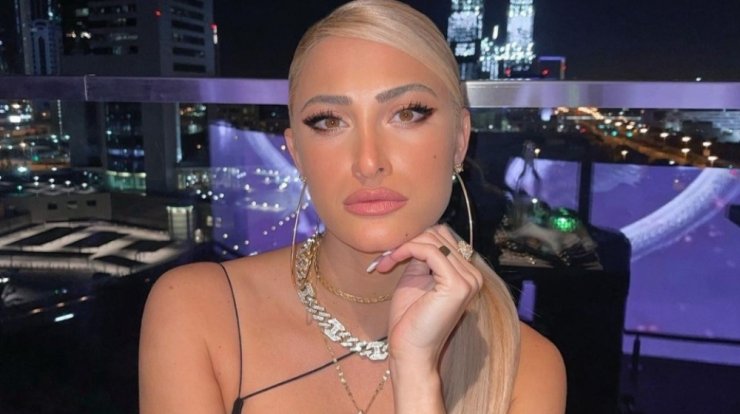 Ιωάννα Τούνη: Το ξέσπασμα της στα social media: "Εκτέθηκα στο πανελλήνιο ως εθνική πορνοστάρ" [βίντεο]